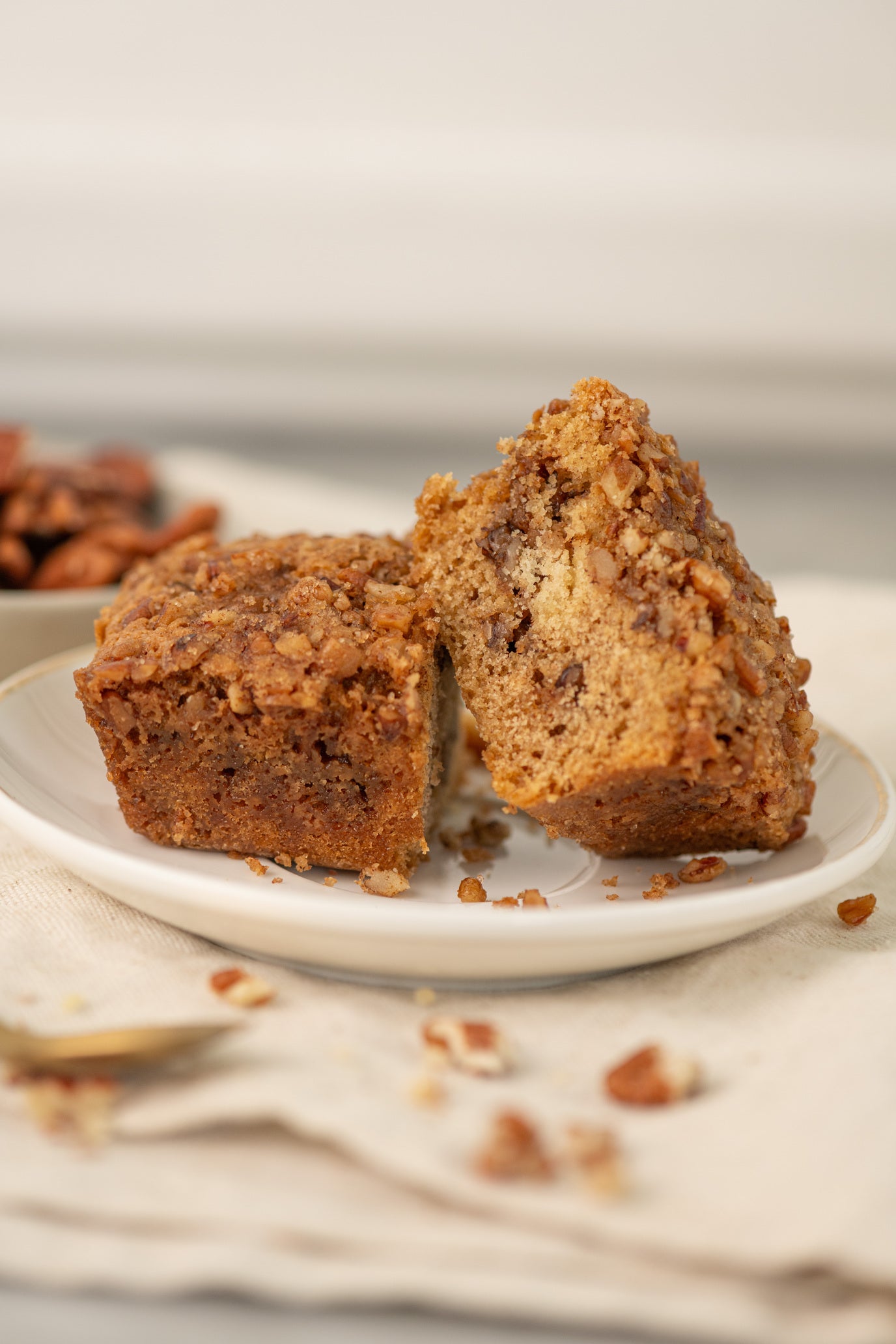 Panquecito individual vegano de nuez con maple