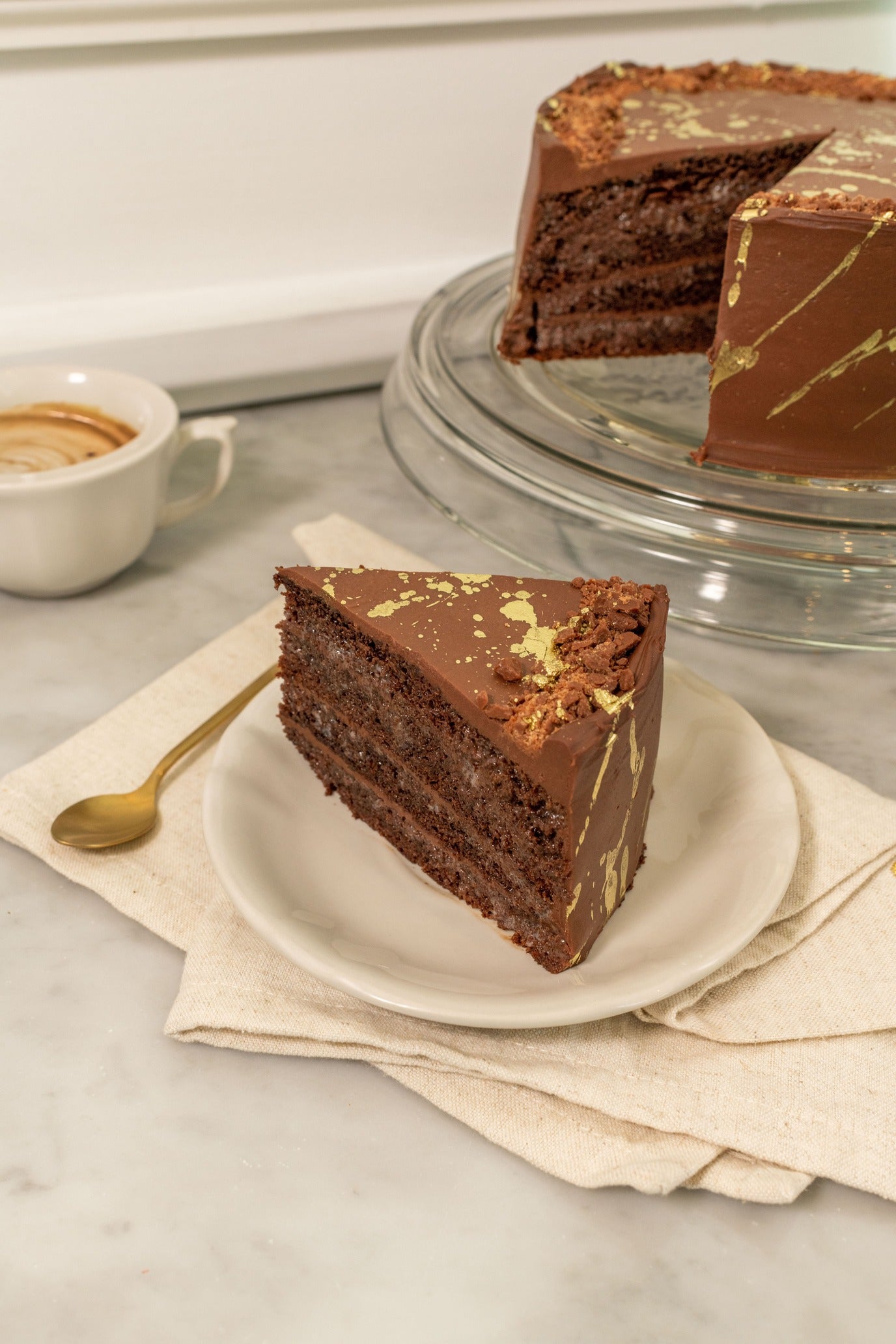 Pastel de Chocolate Semiamargo (tamaños más grandes)